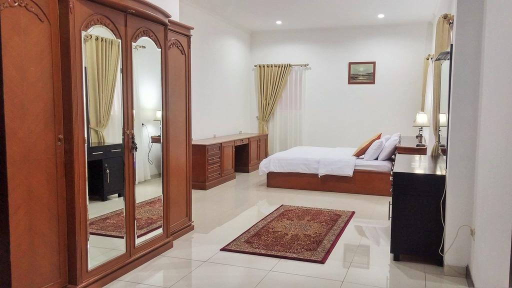 Villa Rumah Ibu Dago Bandung Exterior photo